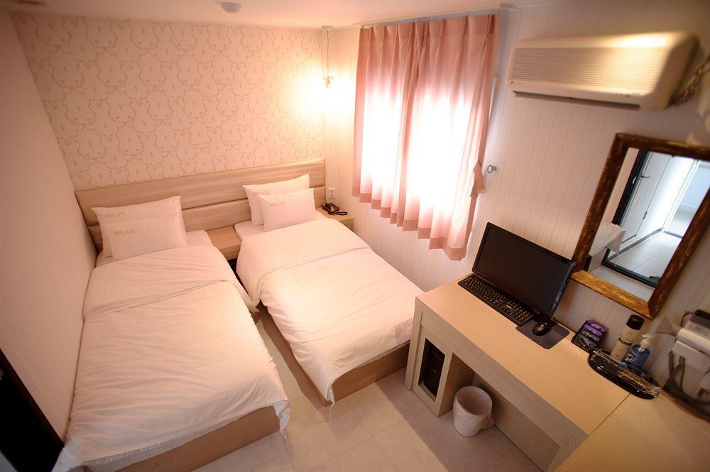 Atti Chungmuro Hotel 2*
